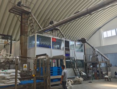 塩の自動計量と袋包装のための完全な産業生産ライン