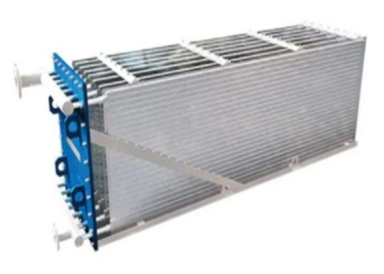 SS 6x2mの広い管が付いている熱の版の熱交換器は版を置く